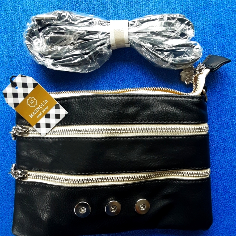 Nina Crossbody Bag in Black